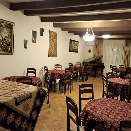 Home25 Tbiliszi Kültér fotó